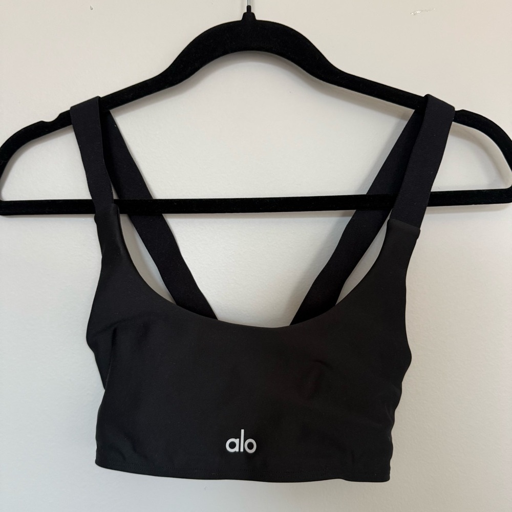ALO Yoga Airlift Take Charge Sports Bra